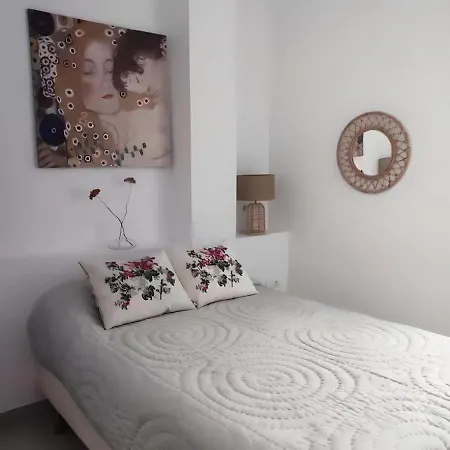 Beautiful Apartment Next To The Cathedral *